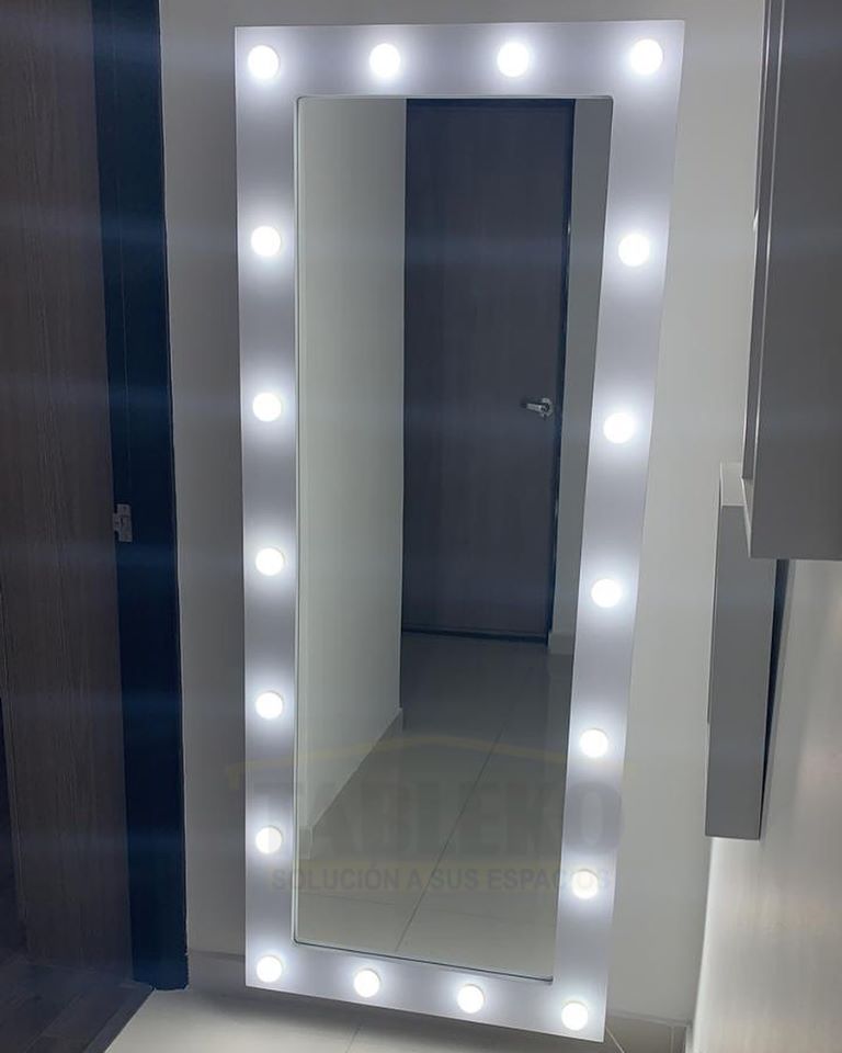 Espejo vertical de luces - Tableko